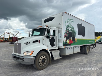 2013 Kenworth T270 4x2 Van Truck