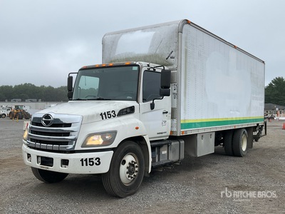 2014 Hino 268 4x2 Gesloten vrachtwagen