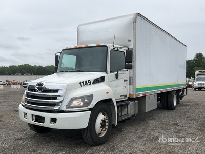 2014 Hino 268 4x2 Van Truck