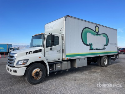 2014 Hino 268 4x2 Van Truck