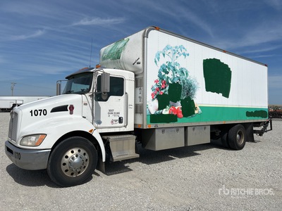 2013 Kenworth T270 4x2 Van Truck