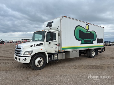 2014 Hino 268 4x2 Van Truck