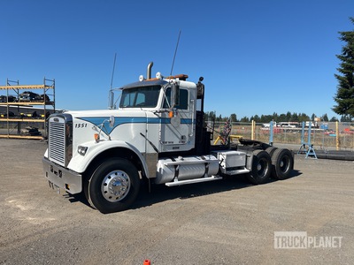 2008 Freightliner Classic 120 6x4 Winch Truck