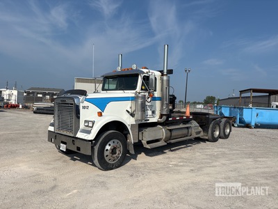 2005 Freightliner Classic 120 Ciągnik siodłowy T/A z kabiną dzienną