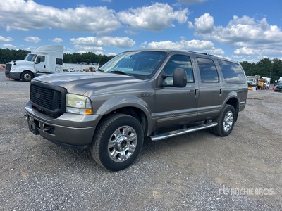 2003 Ford Excursion 4WD SUV