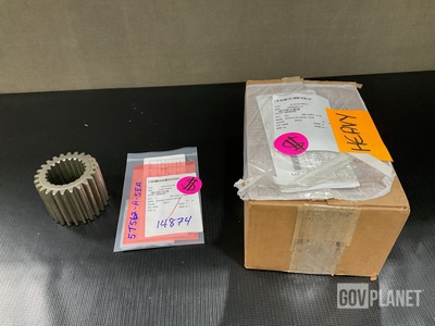(655) Socket Head Cap Screws, (5) Washer Thrust Bearings & Assorted Items
