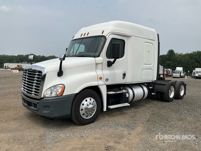 2016 Freightliner Cascadia 125 6x4 Ciągnik siodłowy T/A z kabiną sypialną
