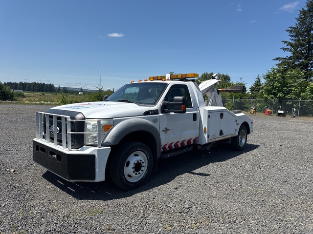2011 Ford F-550 4x2 Tow Truck