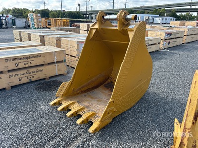 42 in Digging Excavator Bucket