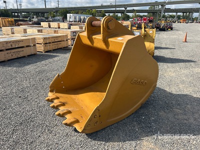 Esco 60 in Digging Excavator Bucket - Fits Link-Belt 460LX