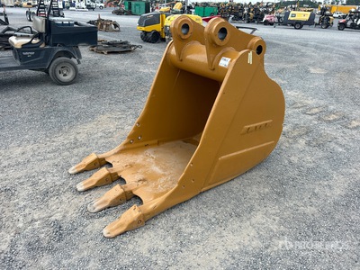 Entek 40 in Digging Excavator Bucket