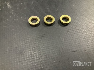 (274) NAS538B7P014 Sleeve Bushings