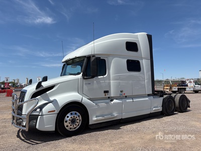2023 Volvo VNL860 6x4 Tracteur Routier Couchette