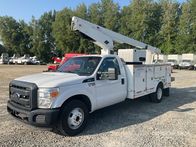 2000 Versalift TEL29N 29 ft on 2016 Ford F-350 4x2 Arbeitsbühne-Lkw