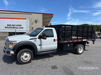 2016 Ford F-550 XL 4x2 Camion à Plateau