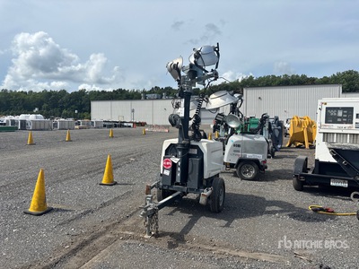2017 Chicago Pneumatic CPLT V4 を見 Light Tower