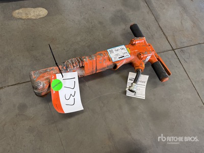 2021 APT 160 Pneumatic Demolition Breaker