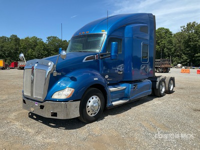 2014 Kenworth T680 T/A Sleeper Truck Tractor