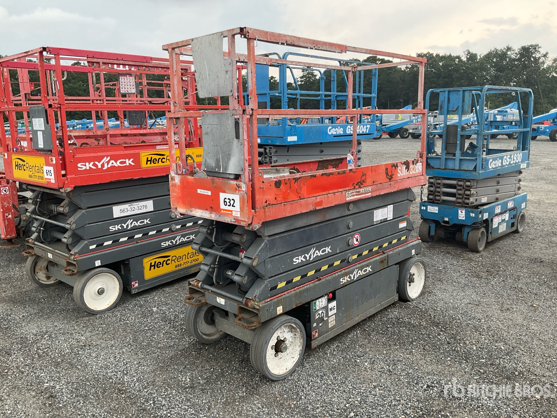 2016 Skyjack SJIII3226 Electric Scissor Lift