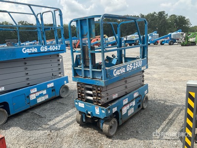 2015 Genie GS-1930 Scissor Lift