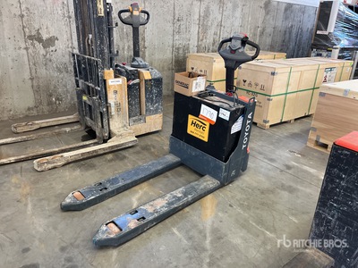 2025 Toyota 8HBW23 4500 lb Electric Pallet Jack