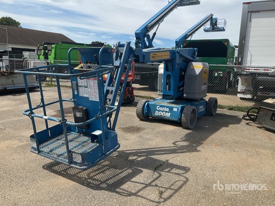 2013 Genie Z34/22N 2WD Electric Plataforma Elevadora Articulada