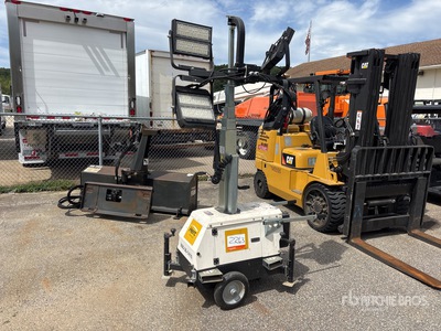 2021 Generac PLT240 Tour d'éclairage