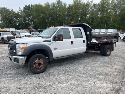 2015 Ford F-550 XL 4x2 Crew Cab Wywrotka