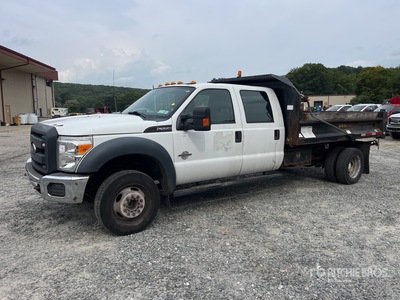 2015 Ford F-550 XL 4x2 Crew Cab Wywrotka