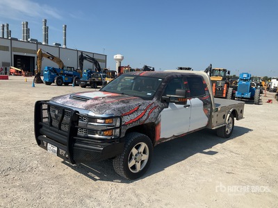 2019 Chevrolet Silverado 2500HD 4x4 Crew Cab Autocarro cassone fisso