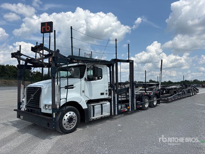 2013 Volvo VAH200 6x4 Car Carrier Truck
