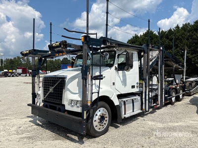 2014 Volvo VAH200 6x2 Car Carrier Truck