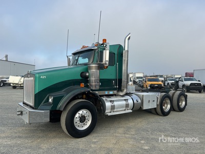 2014 Kenworth T800 6x4 Heavy Haul Wide Hood T/A Dagcabine Trekker