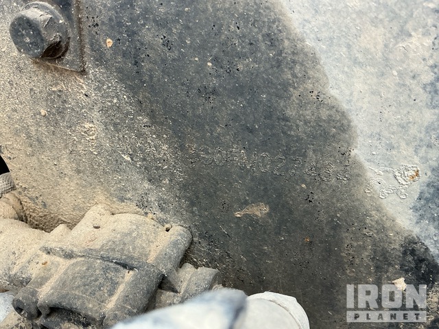 CAMIóN REVOLVEDOR 2015 MACK BECK 10.5 CYD