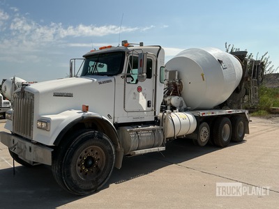 2015 Kenworth W900 10x4 Beton-Fahrmischer