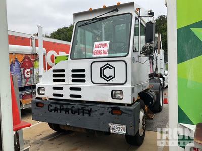 2014 Capacity TJ5000 4x2 Spotter Truck