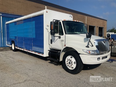 2003 International 4300 4x2 10 Bay Beverage Truck (Inoperable)