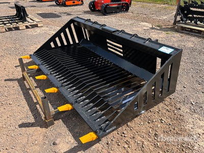 2025 Future FT-RB66C 66 in Skeleton Skid Steer Bucket (Unused)