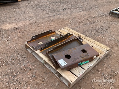 Quantity of (5) 2025 Future Dingo Skid Steer Attachment Mounting Plate (Unused)