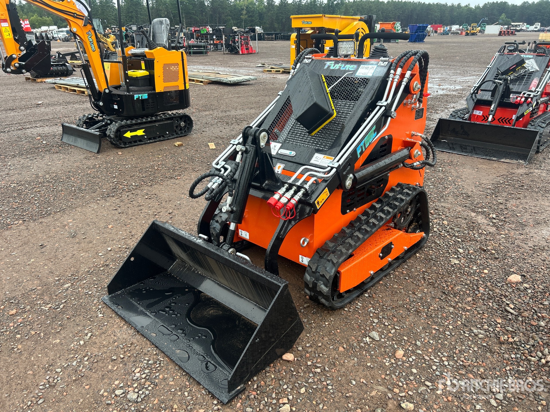 2025 Future FT36C Mini Compact Track Loader (Unused)