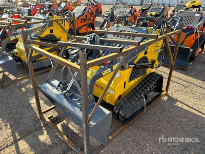 2025 STARVOX SV-480 Mini Compact Track Loader (Unused)