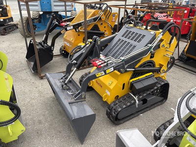 2025 STARVOX SV-480 Mini Compact Track Loader (Unused)