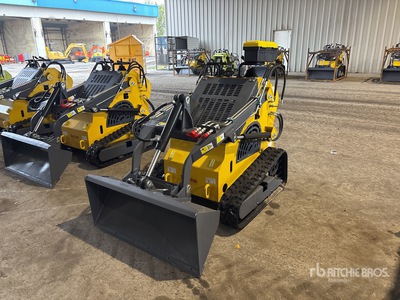 2025 STARVOX SV-480 Mini Compact Track Loader (Unused)