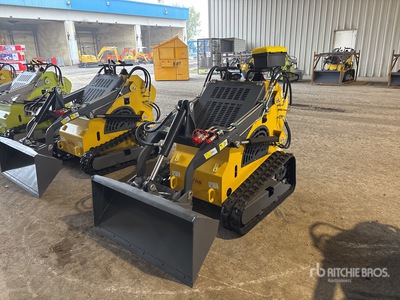 2025 STARVOX SV-480 Mini Compact Track Loader (Unused)
