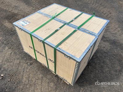 Quantity of (2) Freeport 80 ton Lifting Jack (Unused)