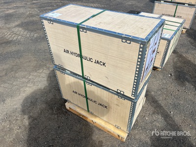 Quantity of (2) Freeport 80 ton Lifting Jack (Unused)