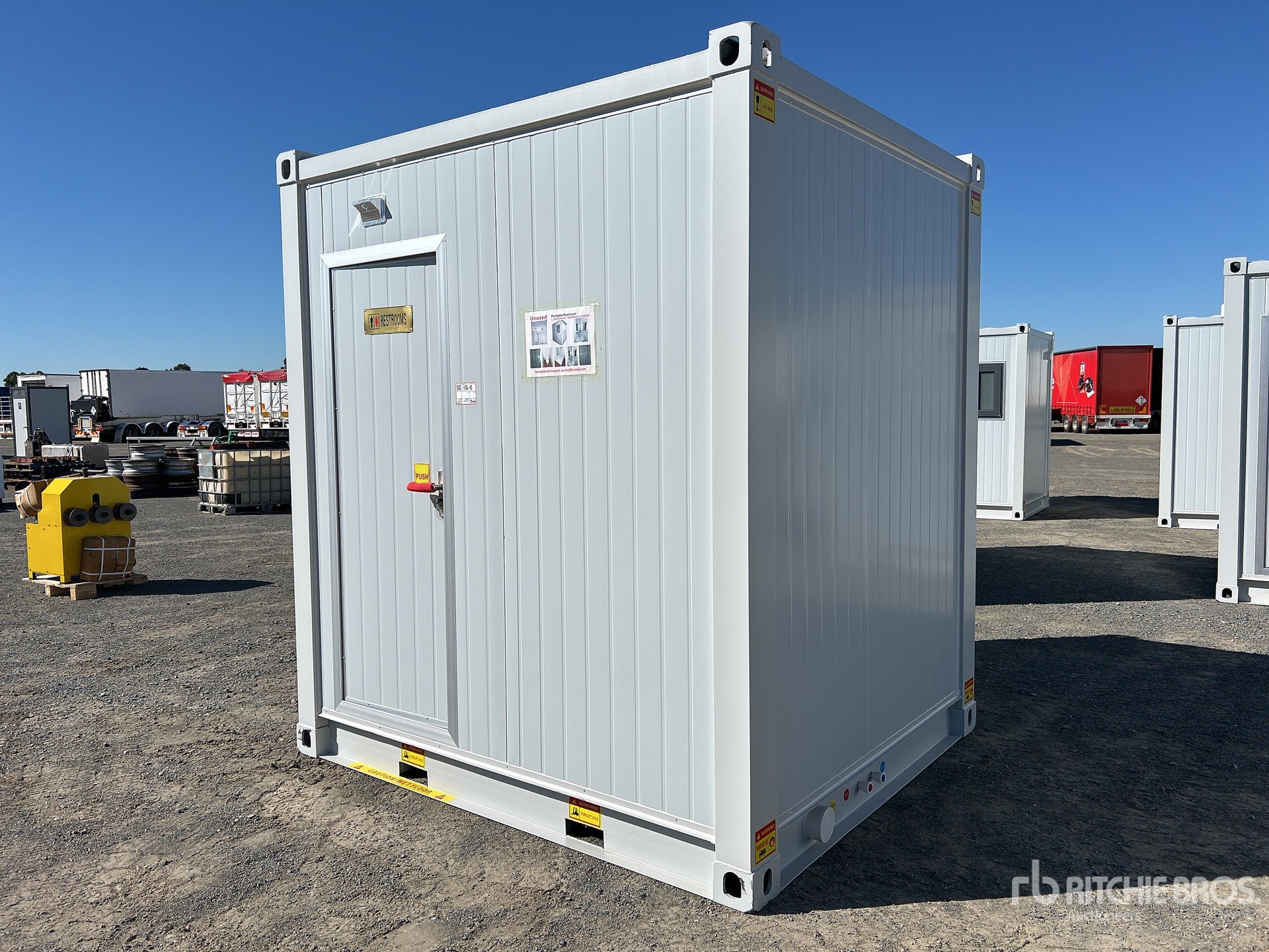 Freeport Portable Restroom  هيكل محمول (Unused)