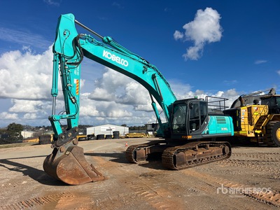 2020 Kobelco SK350LC-18 Tracked Excavator