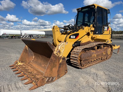 2013 Cat 963D Crawler Loader