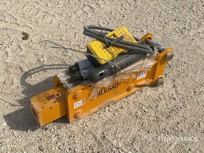 2025 BLK 680 كسارة هيدروليكية - Fits 4 - 7 ton Excavator & Loader Backhoe (Unused)